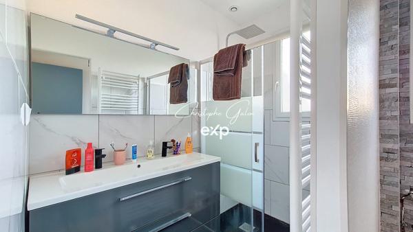 Maison sur deux niveaux – 82 m² – Secteur calme