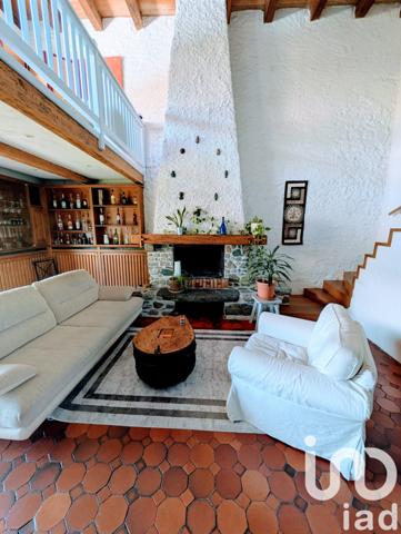 Maison à vendre 8 pièces 271 m² Bons-en-Chablais