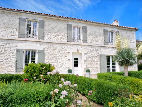 Maison à vendre à Châteauneuf-sur-Charente (16120) - Charente