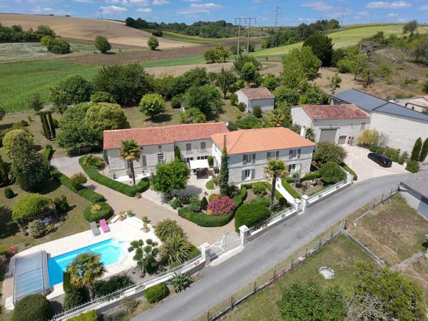 Maison à vendre à Châteauneuf-sur-Charente (16120) - Charente