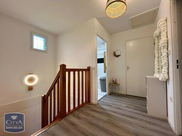 Maison à louer 4 pièces 80.38m²