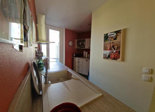 Appartement à LYON 7E ARRONDISSEMENT, 69007 - 4 pièces 88m²