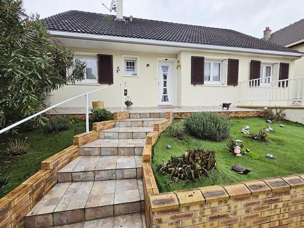 Maison Plain Pied 5 pièces Sous-sol Total