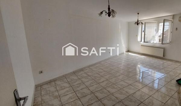 Belle bâtisse,grande remise,3 terrasses,4 chambres