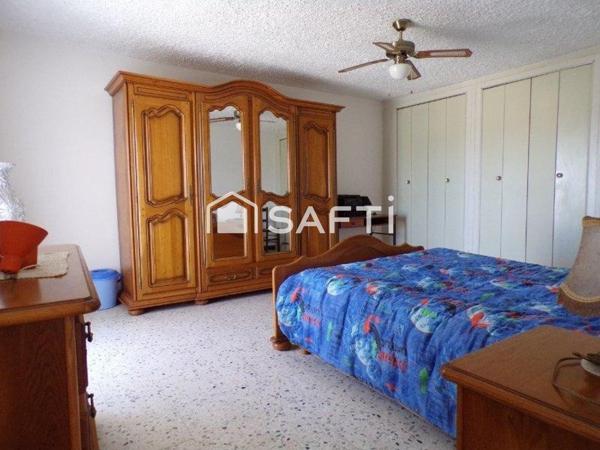 Belle bâtisse,grande remise,3 terrasses,4 chambres