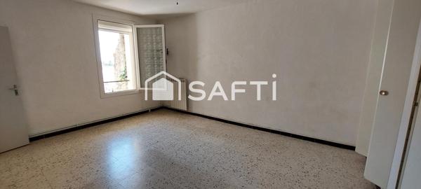 Belle bâtisse,grande remise,3 terrasses,4 chambres