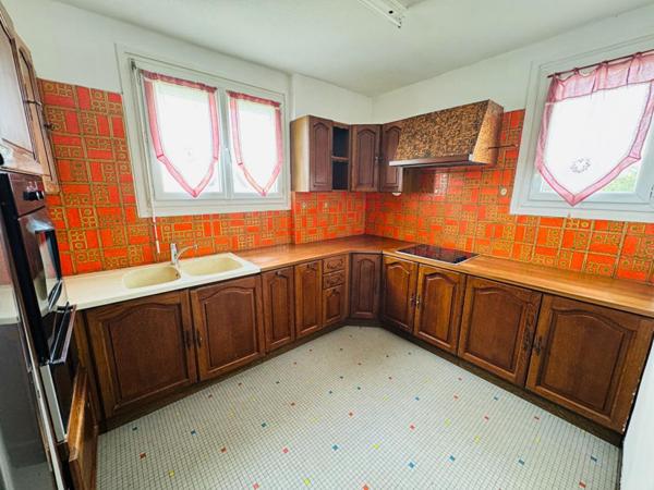 Maison familiale dans un secteur calme et proche des commodités