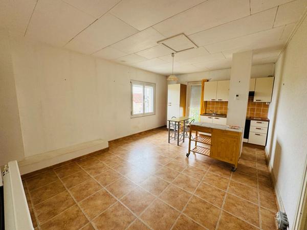 Maison familiale dans un secteur calme et proche des commodités