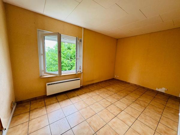 Maison familiale dans un secteur calme et proche des commodités