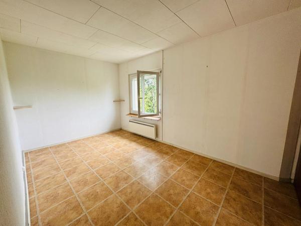 Maison familiale dans un secteur calme et proche des commodités