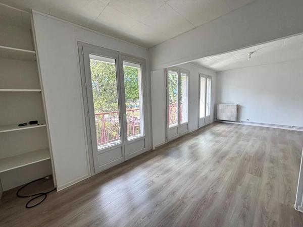 Appartement à louer à Évreux (27000)
