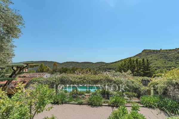Magnifique demeure de 6 hectares avec vue panoramique jusqu’à la mer