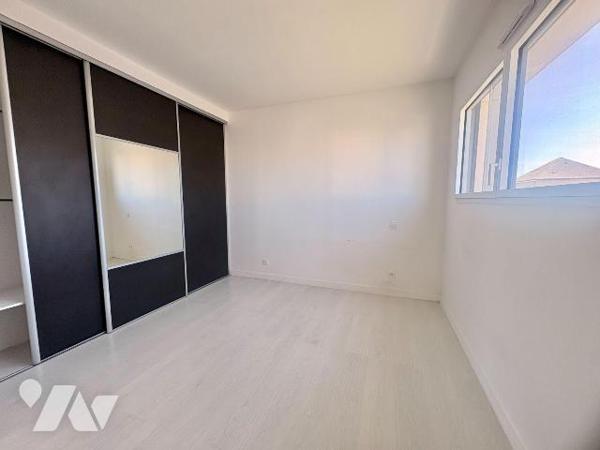NOUVEAUTÉ ET EXCLUSIVITÉ TRENTE CINQ NOTAIRES !

Située sur la commune de DOMLOUP (35410), au...