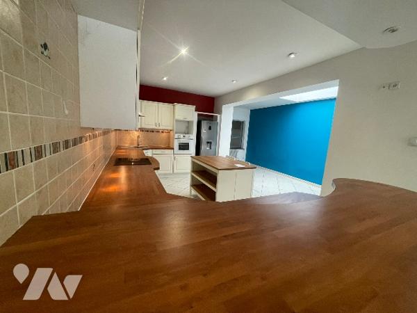 EXCLUSIVITÉ – ESTAIRES (59940)
Maison familiale de caractère – 200 m² habitables