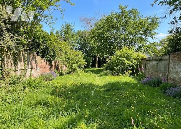 EXCLUSIVITÉ – ESTAIRES (59940)
Maison familiale de caractère – 200 m² habitables