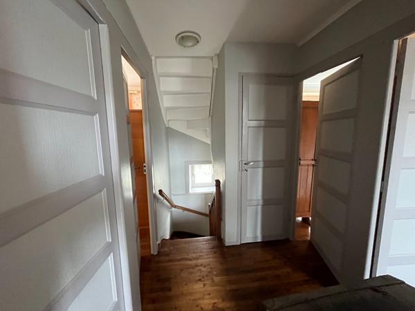 Vente de maison à rénover, 3 chambres, jardins clos - Bourg de Collinée