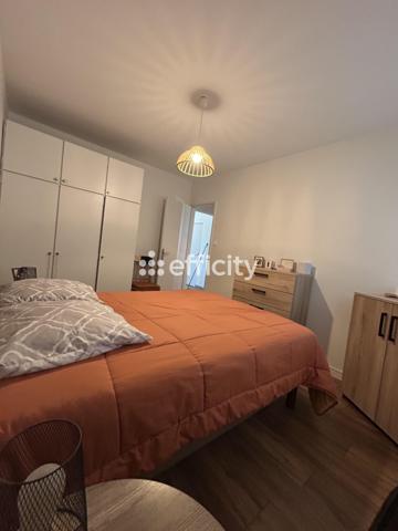 Appartement
         5 pièces
        - 82 m² Exclusivité 230 000 € *