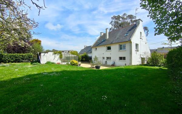 Maison à vendre    5 pièces • 149 m2 Goudelin