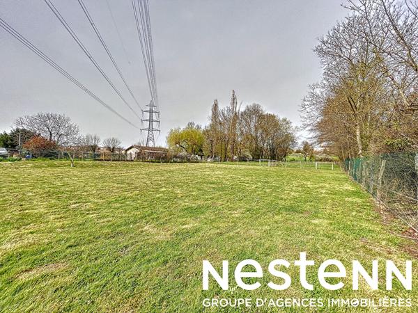 A vendre: Terrain a batir + zone naturelle arboree - 71570 LA CHAPELLE DE GUINCHAY