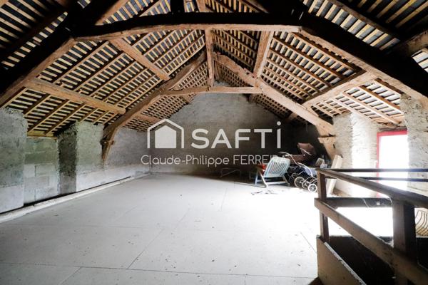 Corps de Ferme 300m2 Habitable + Nombreuses Dépendances