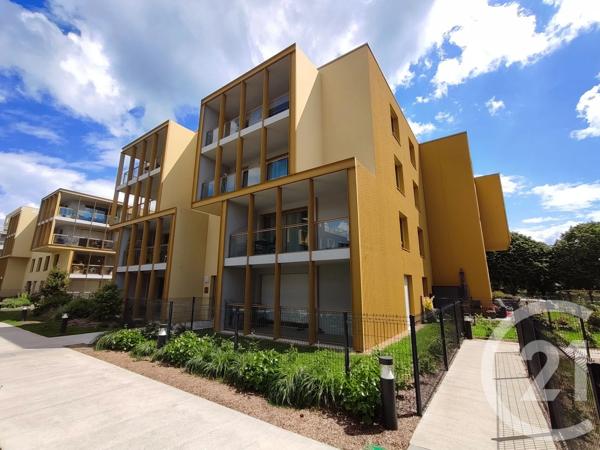 Appartement F3 à vendre  3 pièces - 65 m 2   VANNES  - 56