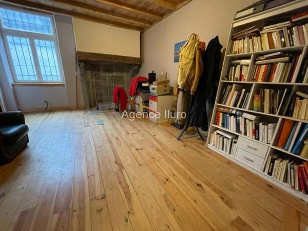 Appartement - Oloron-sainte-marie - Réf.:204763 OLORON CENTRE - APPARTEMENT T4 - PARKING -