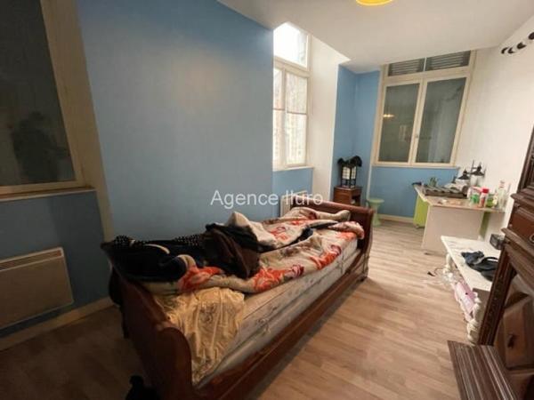 Appartement - Oloron-sainte-marie - Réf.:204763 OLORON CENTRE - APPARTEMENT T4 - PARKING -