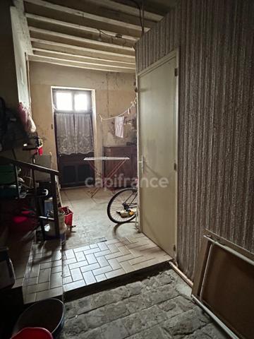 Maison de village à vendre – 46 m², 2 chambres – Champcevrais