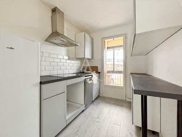 A vendre en exclusivité Appartement T3 avec place de parking et cave 13011 MARSEILLE