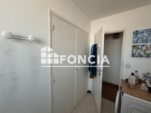 Location Appartement 3 pièces 70 m² - 36 AVENUE HENRI JAUBERT Digne-les-bains 04000