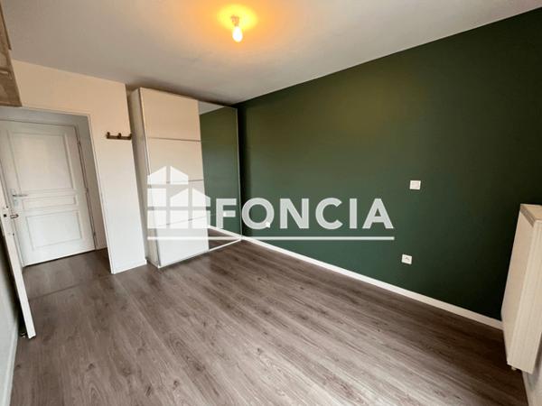 Location Appartement 2 pièces 45.97 m² - 8 RUE DE L'OUEST Croix 59170
