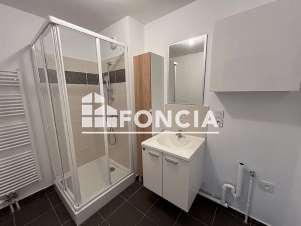 Location Appartement 2 pièces 45.97 m² - 8 RUE DE L'OUEST Croix 59170