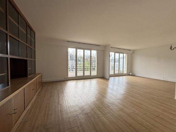 Appartement Fontenay Sous Bois 3 pièce(s) 98.22 m2