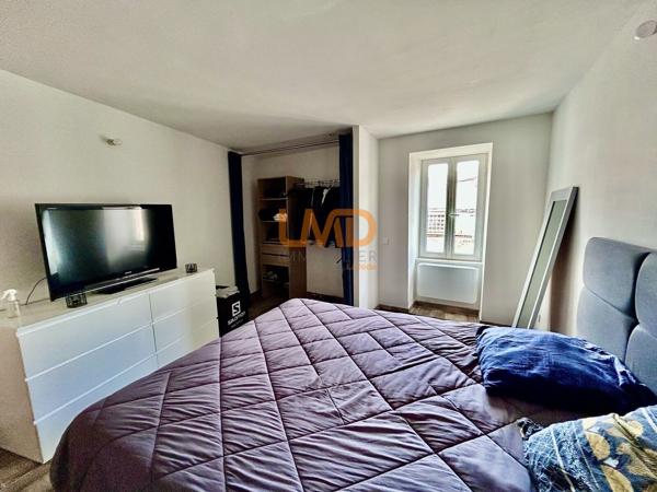 maison de village, calme lumineuse, traversante