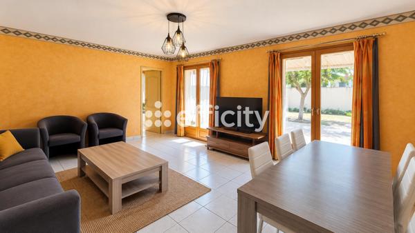 Maison
         7 pièces
        - 100 m² 393 680 €*