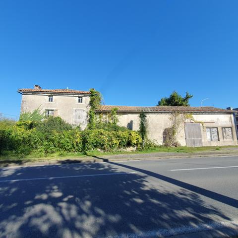 Maison de 322 m²