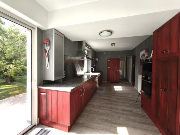 Maison à ROMILLY SUR SEINE, 10100 - 8 pièces 226m²