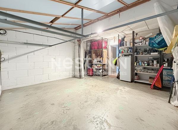 Maison Montigny Le Bretonneux 6 pièces 4 chambres - 136 m2 / 161m² Utiles