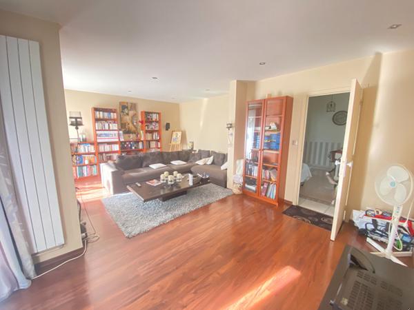 VENTE d'une maison F13 (295 m²) à MITRY MORY