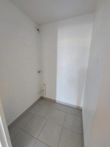 Appartement à vendre    3 pièces •  Manosque