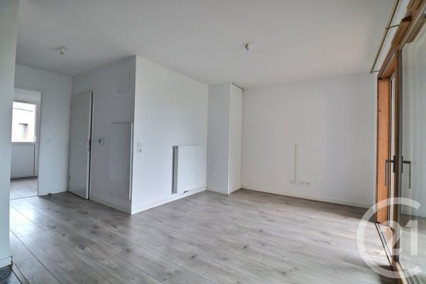 Appartement T3 à vendre  3 pièces - 56,65 m 2   BORDEAUX  - 33
