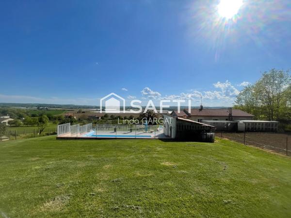 Maison a la campagne avec piscine.
