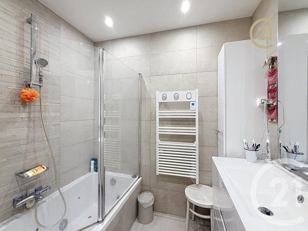 Appartement à vendre  3 pièces - 78,36 m2 ANTIBES - 06