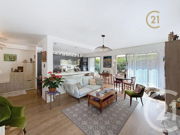Appartement à vendre  3 pièces - 78,36 m2 ANTIBES - 06