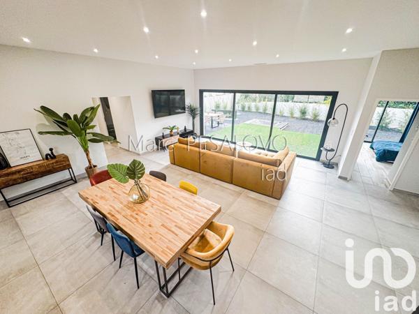 Maison 4 pièces de 126 m² à Leucate (11370)