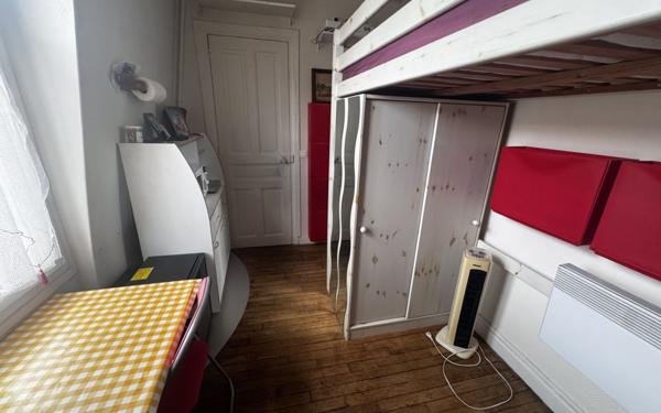 Appartement à vendre    1 pièce • 9 m2 Paris 14