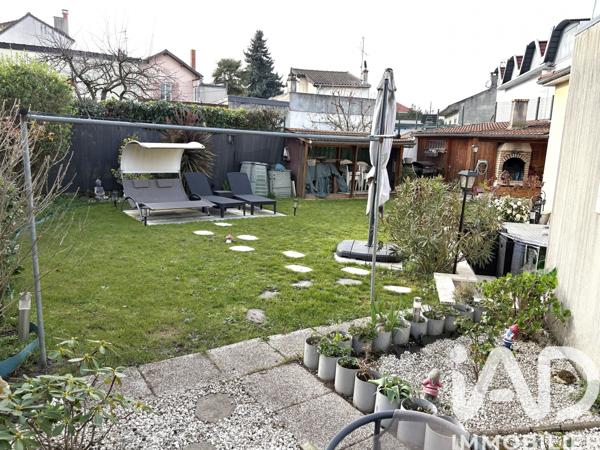 Maison à vendre 5 pièces 117 m² Livry-Gargan