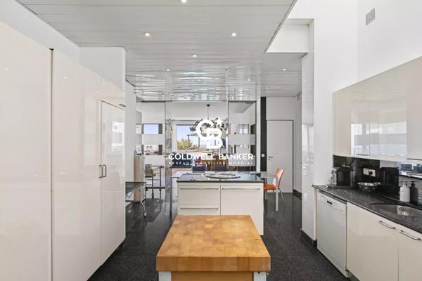 Villa 10 pièces à vendre Roquebrune Cap Martin - 06190 / Réf: 85905289