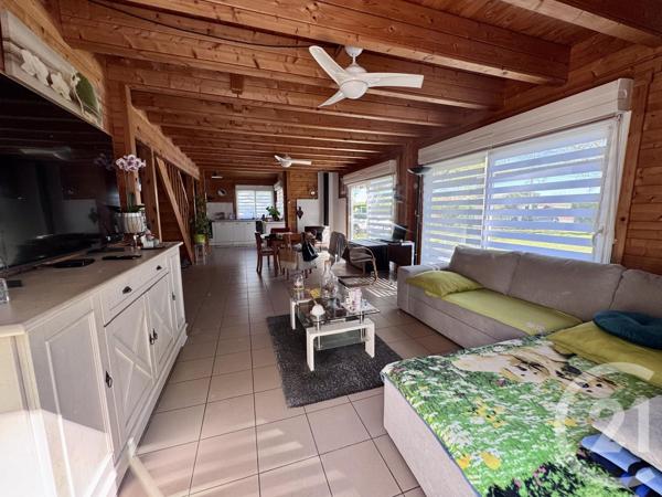 Maison à vendre  4 pièces - 95 m 2   HOURTIN  - 33