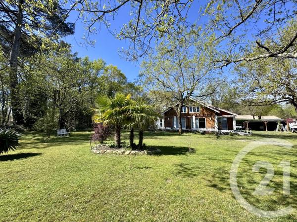 Maison à vendre  4 pièces - 95 m 2   HOURTIN  - 33